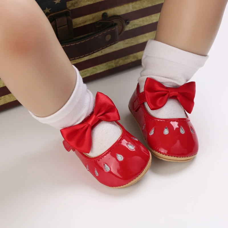 New Fashion Newborn Red Baby Shoes Non-slip Cloth Bottom Shoes For Girls Elegant And Noble Leisure Baby First Walking Shoes