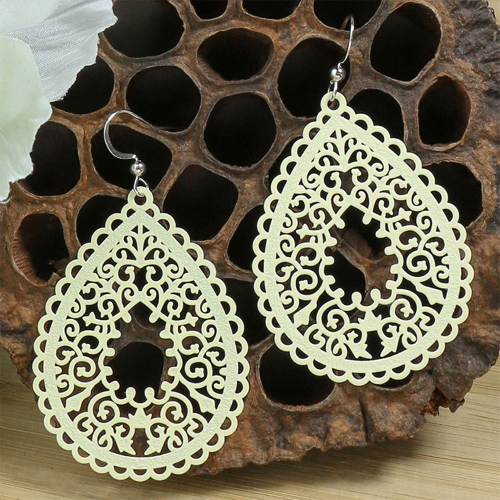 Enchanting Bohemian Dangle Earrings - Vibrant Waterdrop Shapes in Multicolor - Eye-Catching Party Fashion Ornaments for Women