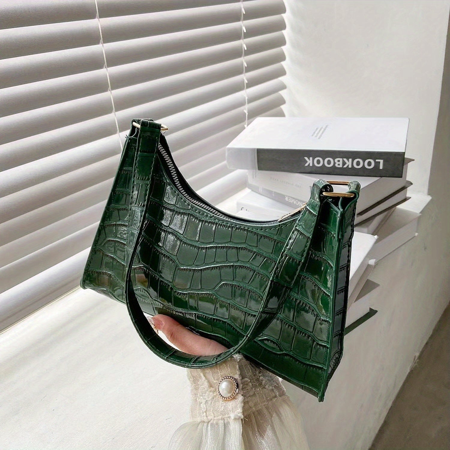 Chic Croc Embossed Underarm Bag - Y2K Inspired Shoulder Purse for Women - Fashion-Forward Design with Secure Zipper Compartment - Premium PU Leather