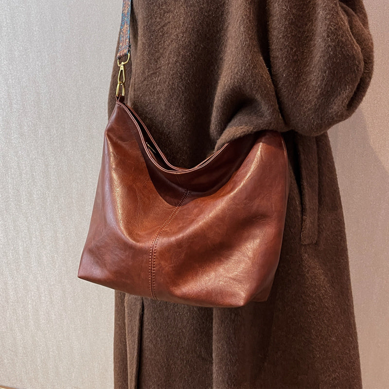 (Quality Inspectors Please Read The Review Version For Additional Comments) This Year’s Popular Bags For Women Are Large-capacity New Fashion Broadband Messenger Bags Niche Internet Celebrities Popular Tote Bags