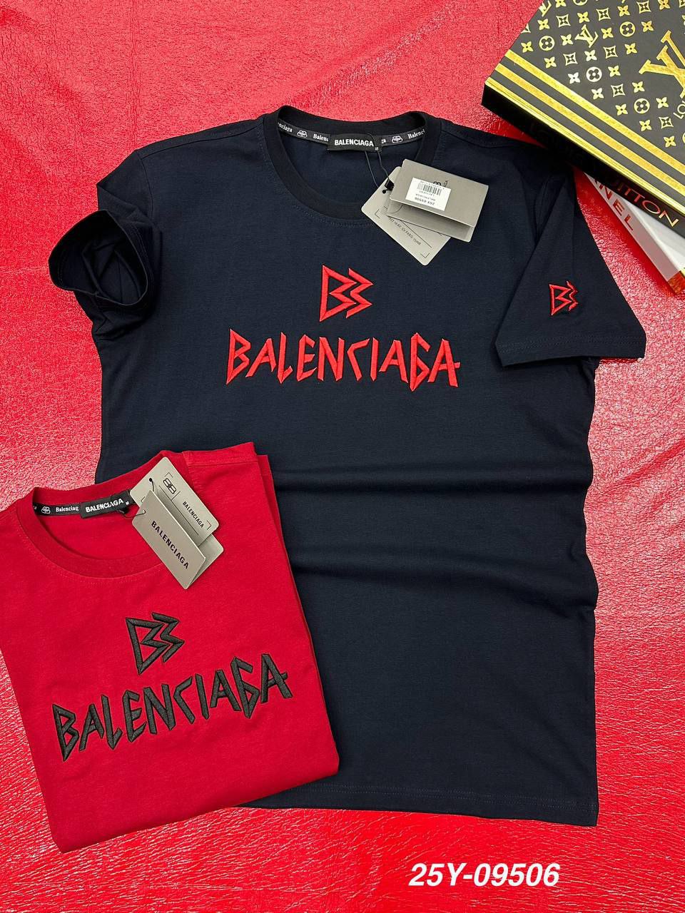 BALENCIAGA