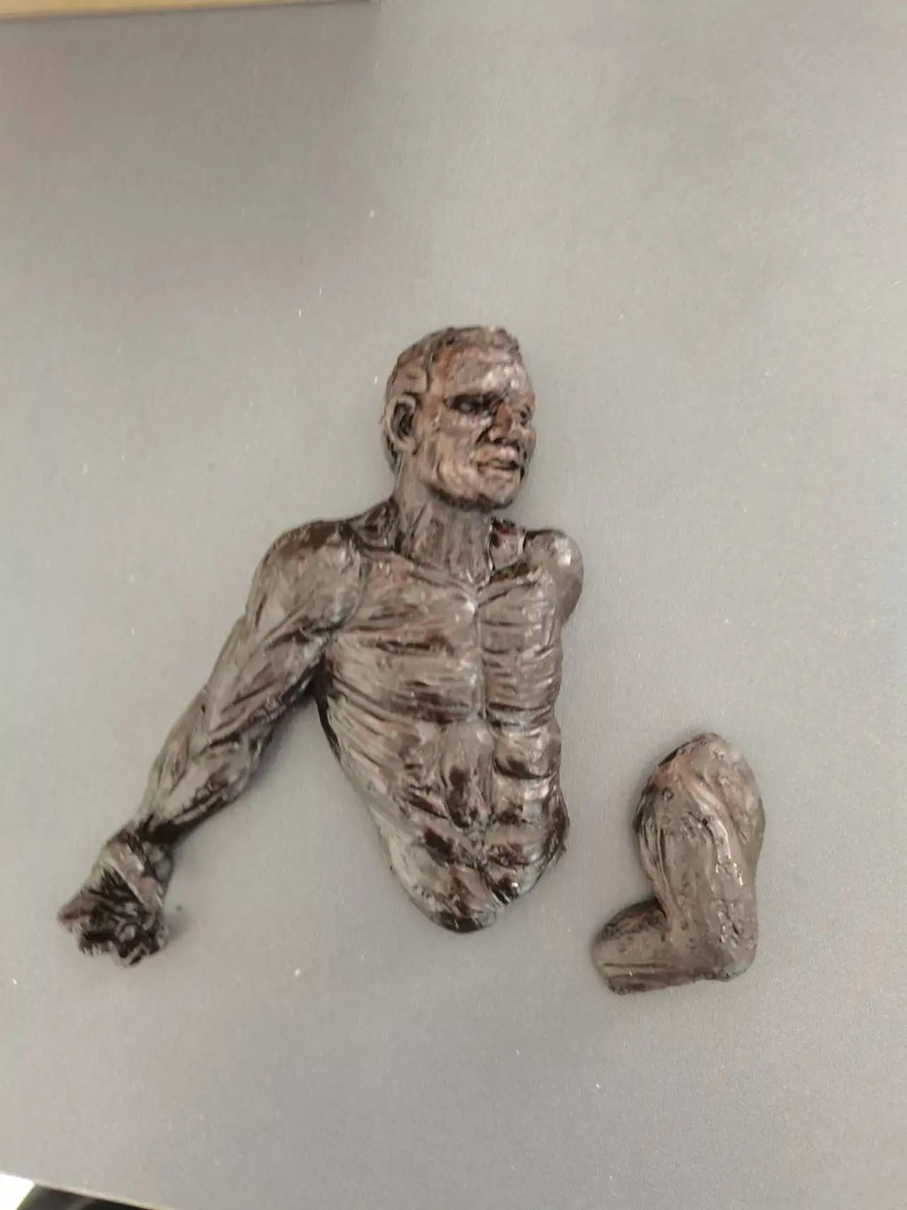 Wall Man Sculpture Home Decor Wall Art Living Room Wall Decoration Resin Handicraft Pendant Home Accessories