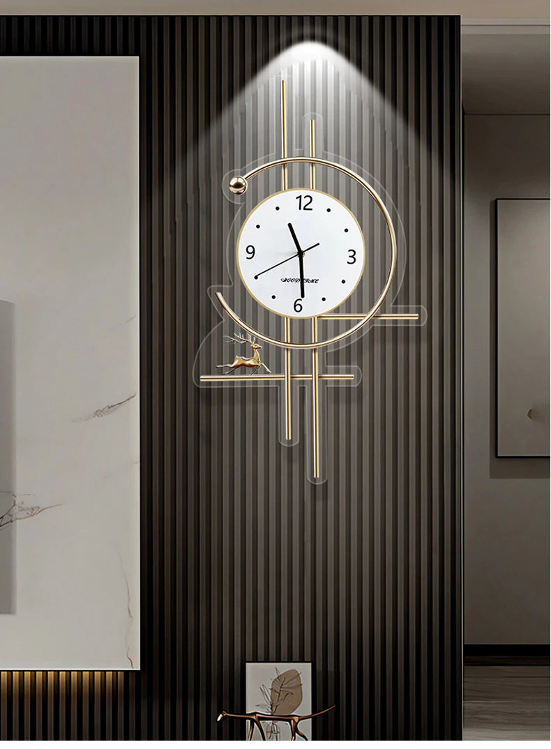 Horloge murale en métal pour salle de bain, salon, design xénomorphe, montre murale créative et tendance, motif paon, décoration de chambre