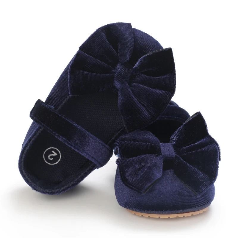 Spring and Autumn Newborn Flannelette Princess Shoes Baby Girls Bow Flat Shoes Toddler Baby Soft Rubber Sole First Walking Shoes