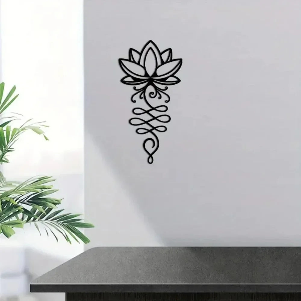 Décoration murale en métal unique aux motifs spirituels, parfaite pour ajouter une atmosphère paisible à votre décoration intérieure
