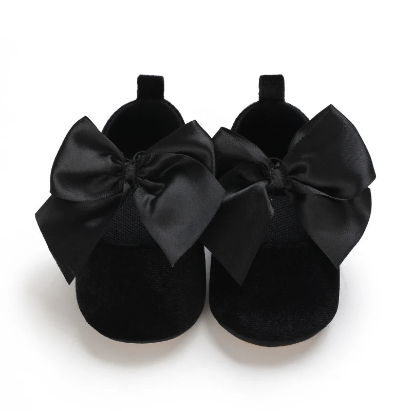 Spring and Autumn Newborn Flannelette Princess Shoes Baby Girls Bow Flat Shoes Toddler Baby Soft Rubber Sole First Walking Shoes