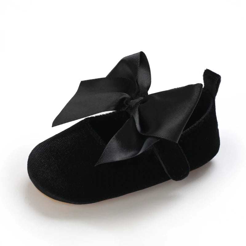 Spring and Autumn Newborn Flannelette Princess Shoes Baby Girls Bow Flat Shoes Toddler Baby Soft Rubber Sole First Walking Shoes