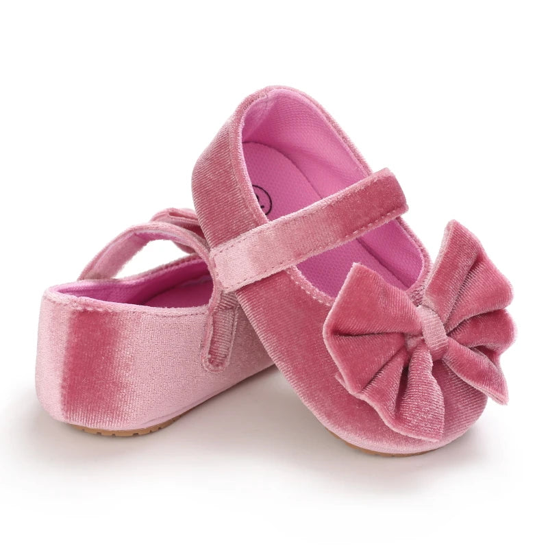 Spring and Autumn Newborn Flannelette Princess Shoes Baby Girls Bow Flat Shoes Toddler Baby Soft Rubber Sole First Walking Shoes