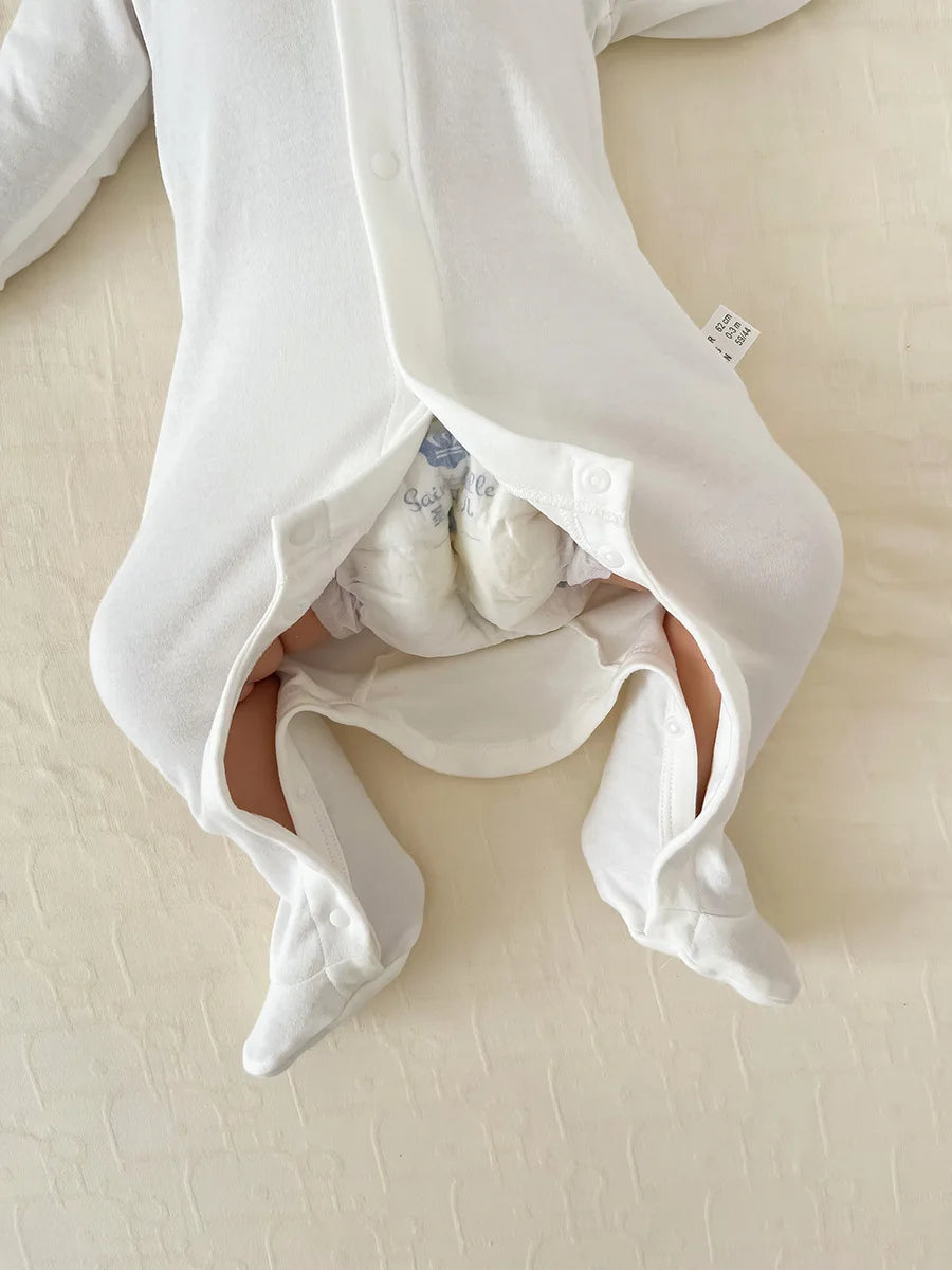 Newborn Baby Long Sleeved Solid Color Long Crawling Jumpsuit Spring Autumn Cotton Footed Infant Boys Rompers 0-1Y Boys Bodysuit