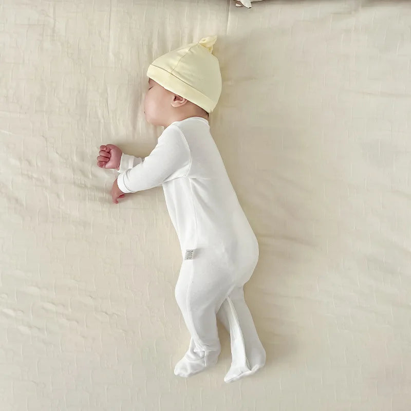Newborn Baby Long Sleeved Solid Color Long Crawling Jumpsuit Spring Autumn Cotton Footed Infant Boys Rompers 0-1Y Boys Bodysuit