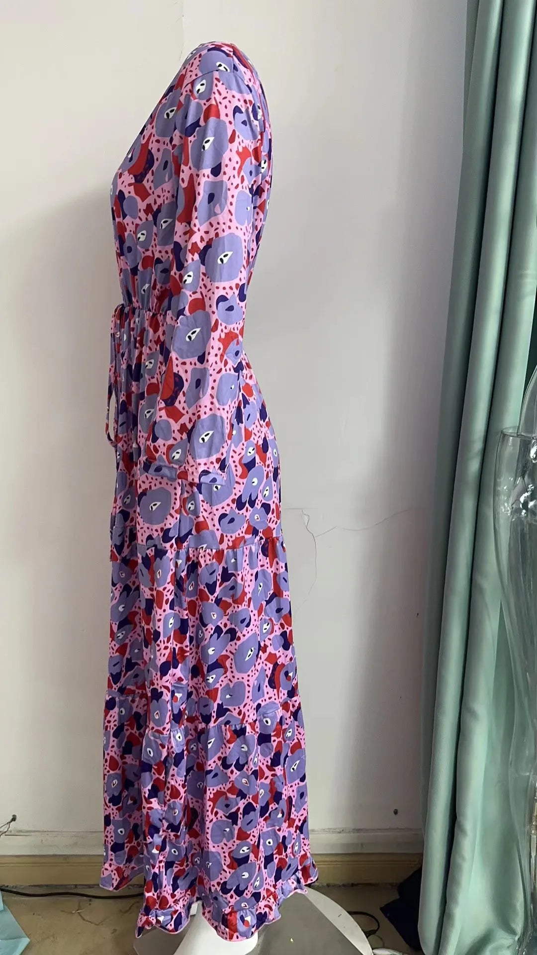 Women's Clothing Temperament Vacation Sexy V-neck Fashionable Printed Lace Up Seven Quarter Sleeve Large Swing Long Dress