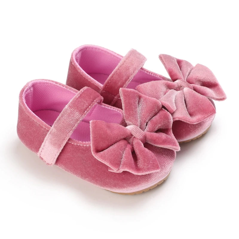 Spring and Autumn Newborn Flannelette Princess Shoes Baby Girls Bow Flat Shoes Toddler Baby Soft Rubber Sole First Walking Shoes