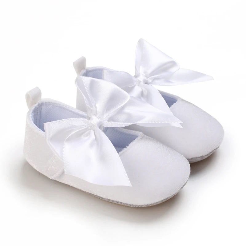 Spring and Autumn Newborn Flannelette Princess Shoes Baby Girls Bow Flat Shoes Toddler Baby Soft Rubber Sole First Walking Shoes