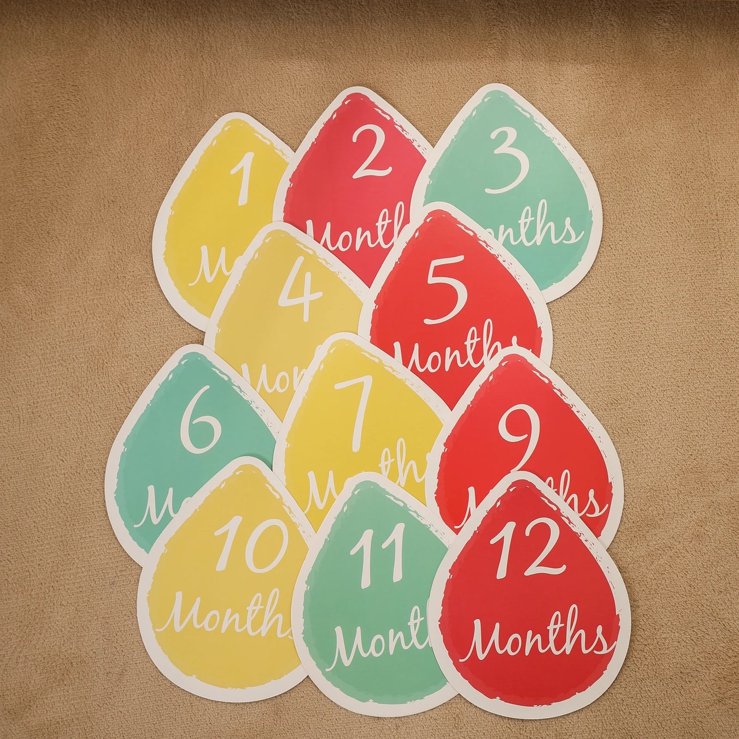 Baby Milestone Number Monthly Memorial Cards For Newborn Baby Paper Wooden Engraved Age Photography Accessories Birthing Gift