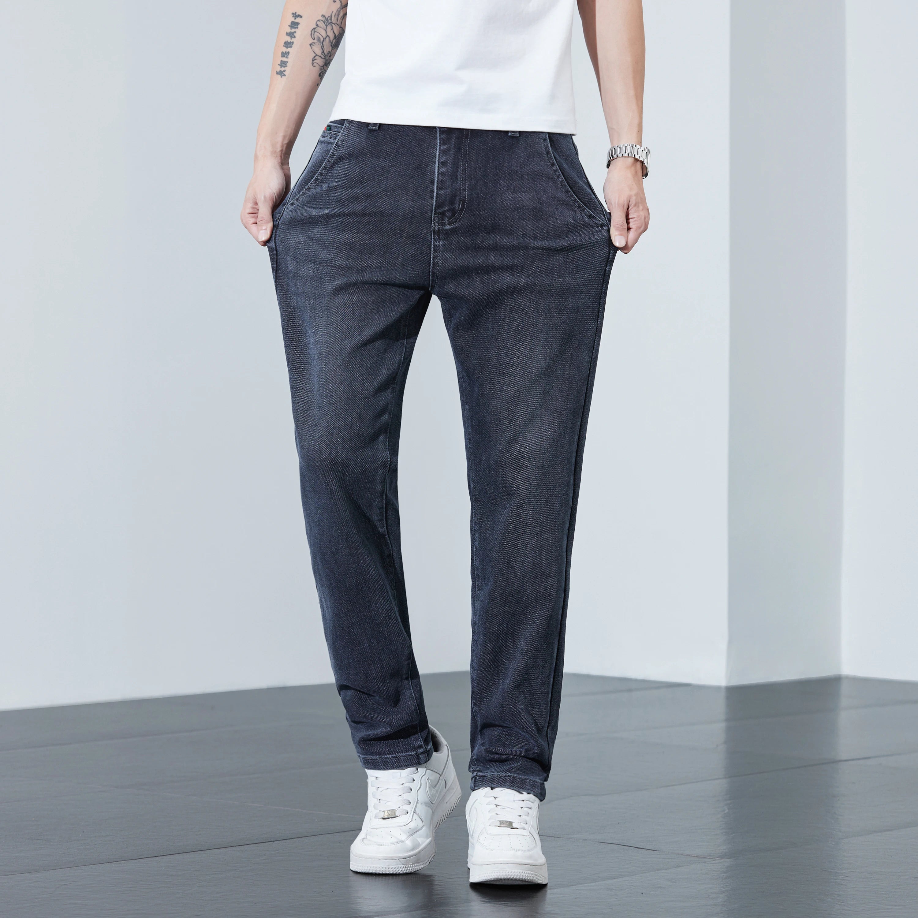 2025 New Men's Loose (Slightly Stretchy) Jeans, Casual And Versatile, High And Slim Straight Leg Pants That Can be Worn All Year