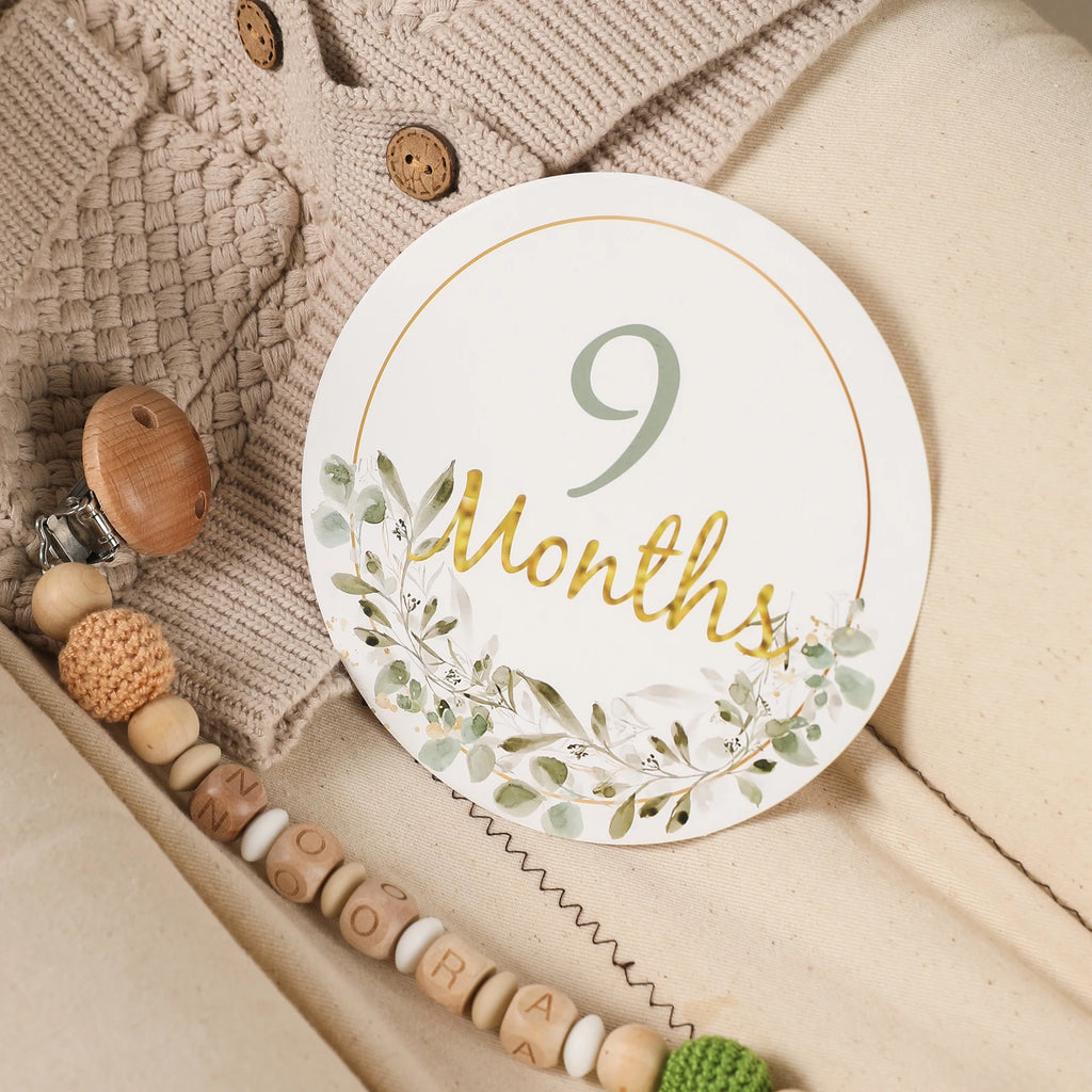 Baby Milestone Number Monthly Memorial Cards For Newborn Baby Paper Wooden Engraved Age Photography Accessories Birthing Gift
