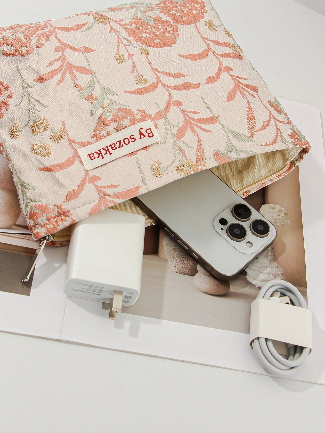 1pc/set jacquard makeup bag, cute floral makeup  bag, holiday gift clutch makeup bag, makeup storage bag
