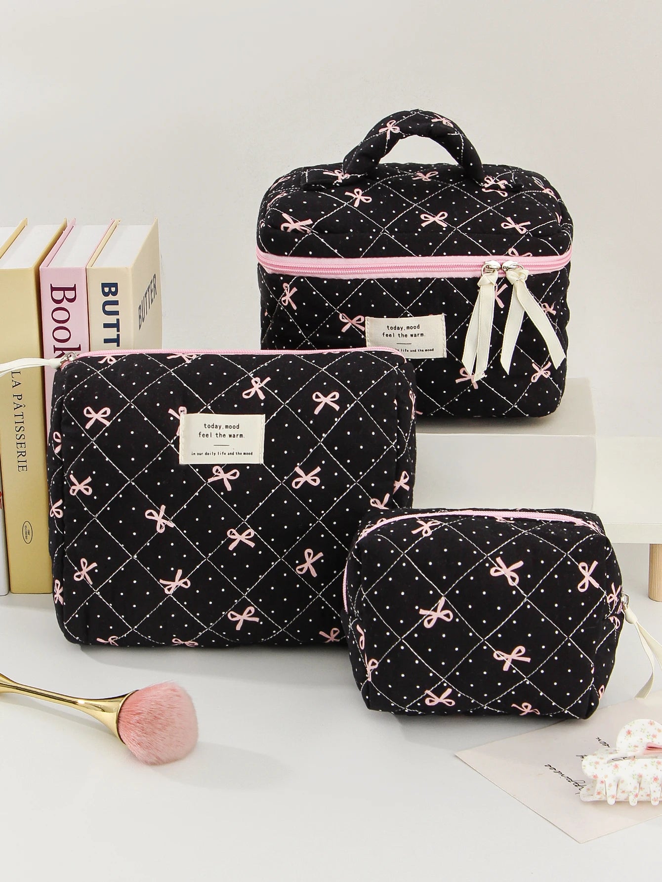 1pc/set Bow Quilted Makeup Bag, Multifunctional Portable Makeup Bag, Holiday Gift Makeup Bag, Travel Essential Makeup Bag