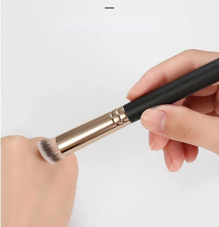 Professional Makeup Brushes for Women Cosmetic Face Basic Foundation Blush Eyeshadow Concealer Powder Make Up Cilios Brush Set