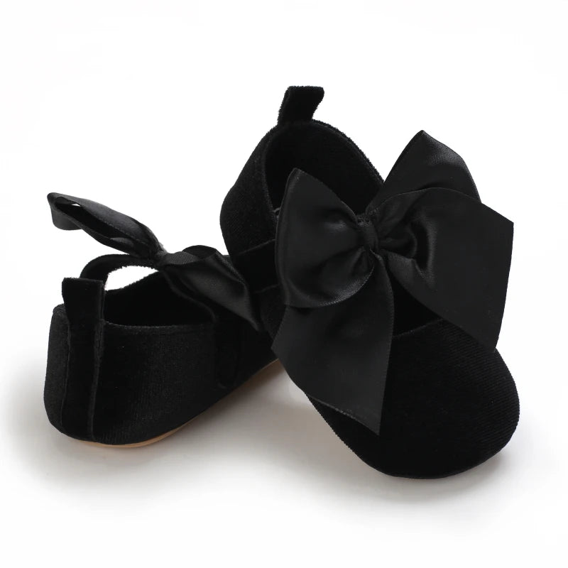 Spring and Autumn Newborn Flannelette Princess Shoes Baby Girls Bow Flat Shoes Toddler Baby Soft Rubber Sole First Walking Shoes