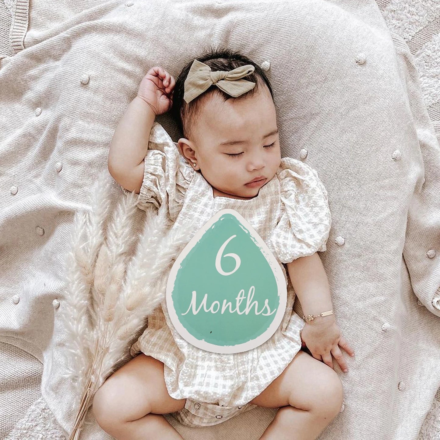 Baby Milestone Number Monthly Memorial Cards For Newborn Baby Paper Wooden Engraved Age Photography Accessories Birthing Gift