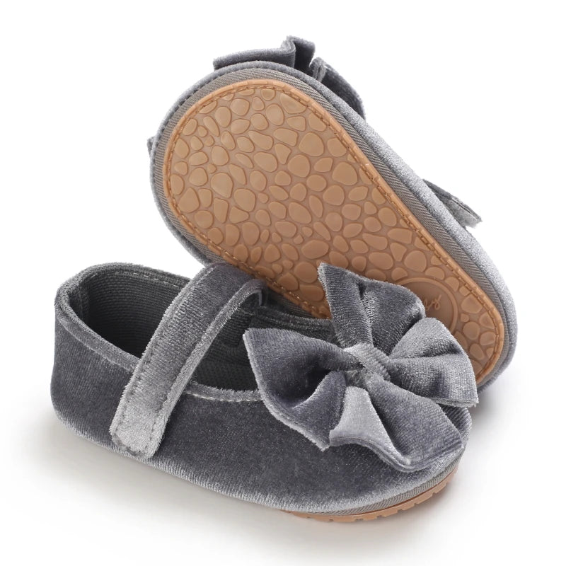 Spring and Autumn Newborn Flannelette Princess Shoes Baby Girls Bow Flat Shoes Toddler Baby Soft Rubber Sole First Walking Shoes