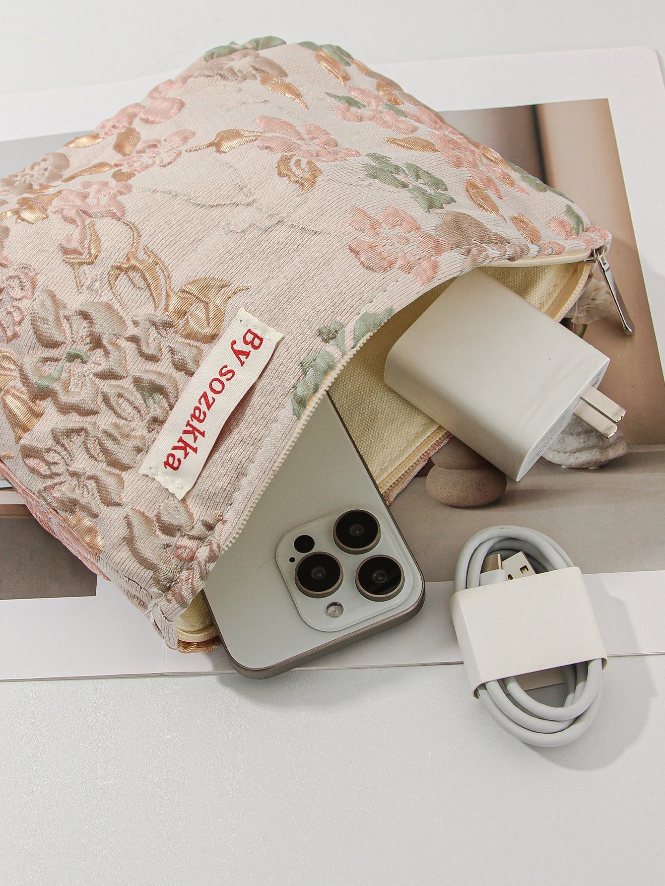 1pc/set jacquard makeup bag, cute floral makeup  bag, holiday gift clutch makeup bag, makeup storage bag
