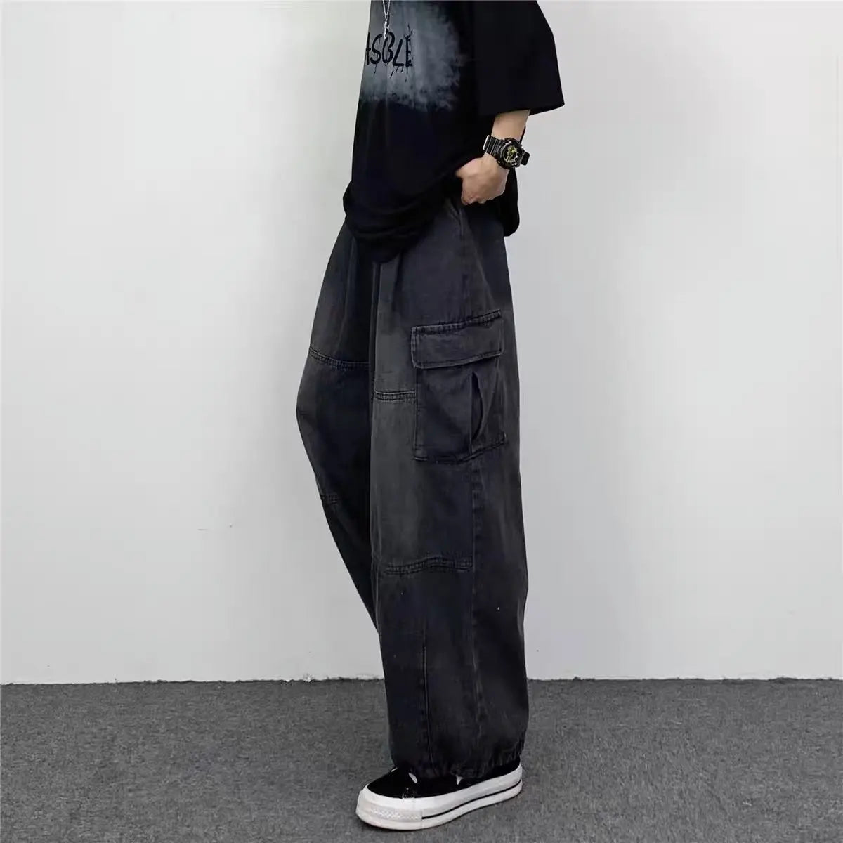 New Men's Wide-leg Jeans Casual Trendy Large Pocket Denim Pants Four Seasons Loose Straight Leg Casual Jeans Versatile Men Women