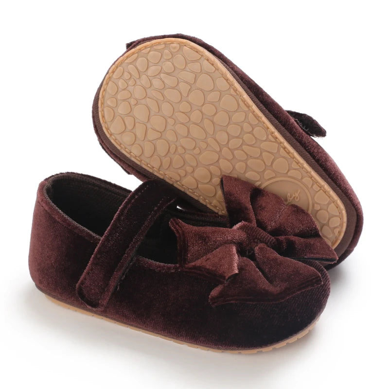 Spring and Autumn Newborn Flannelette Princess Shoes Baby Girls Bow Flat Shoes Toddler Baby Soft Rubber Sole First Walking Shoes